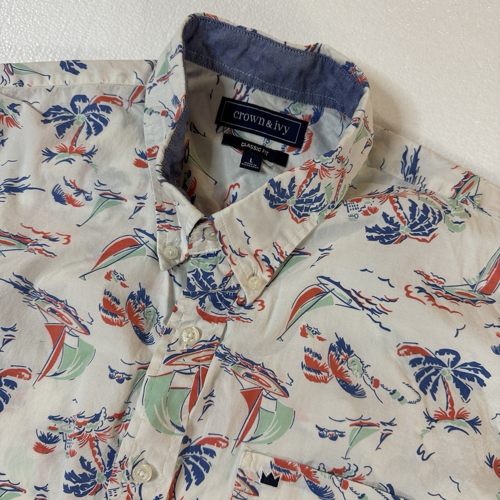 Crown And Ivy Shirt Men's Size L White Hawaiian Classic Fit Short Sleeves Button